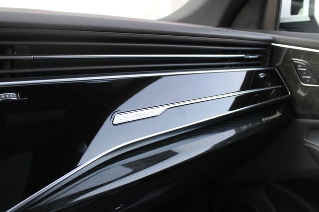 Used 2024 Audi Q8 Prestige w/ Prestige Package image 20
