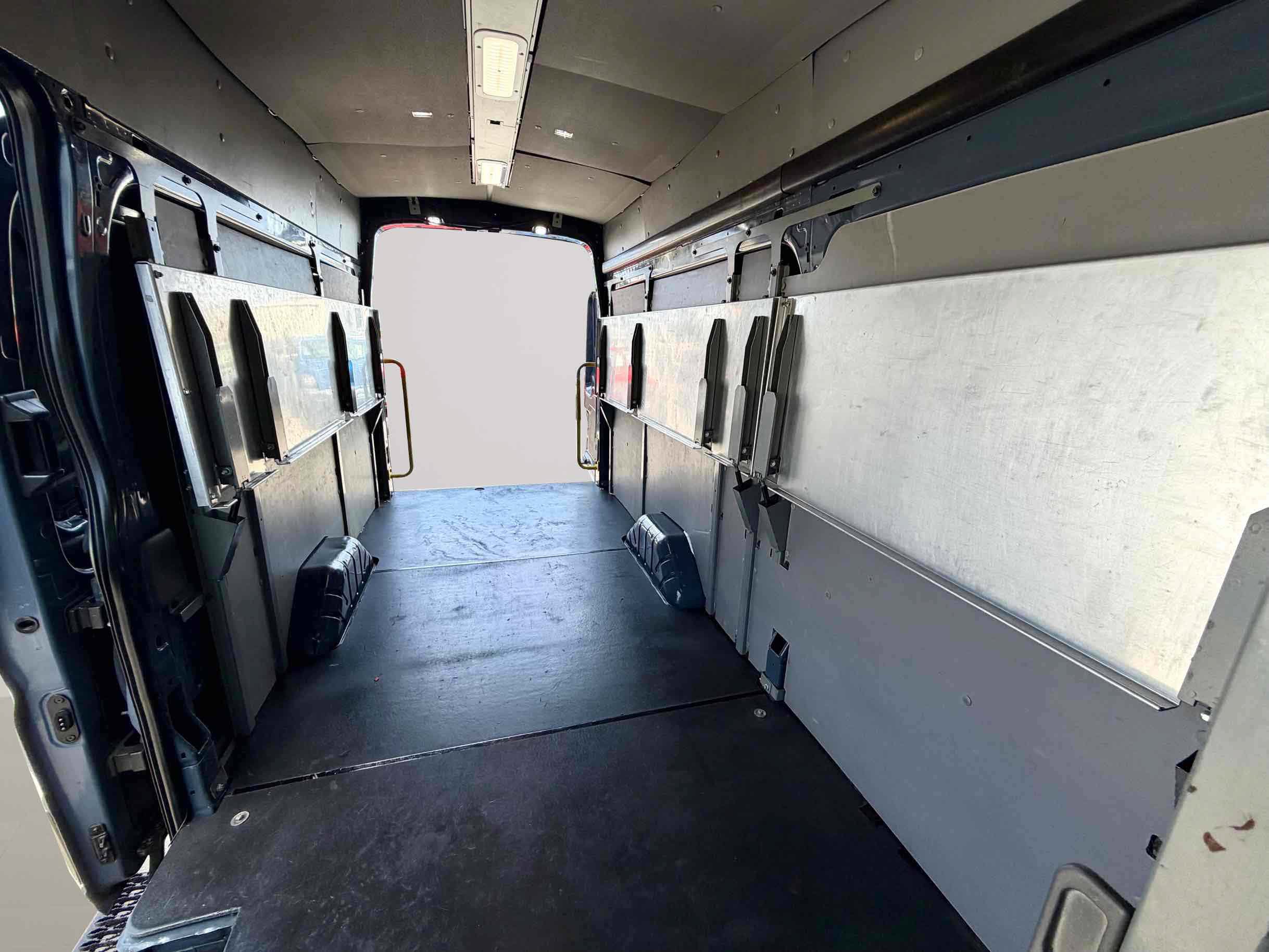 Used 2020 Ford Transit 250 148 High Roof Extended RWD image 14