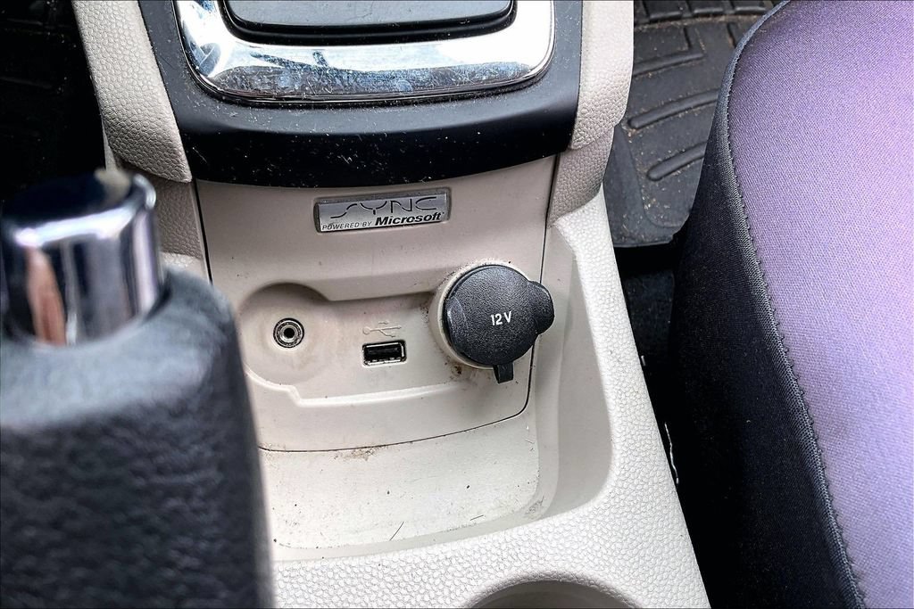 Used 2013 Ford Fiesta SE FWD image 26