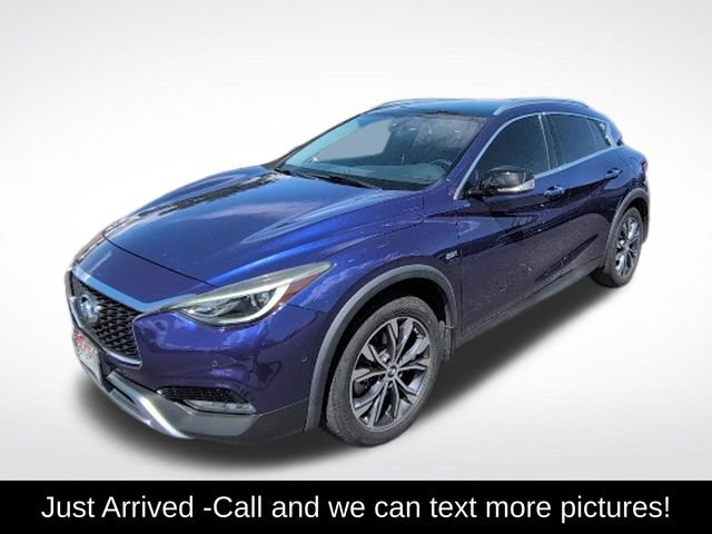 Used 2017 INFINITI QX30 Premium w/ Navigation Package