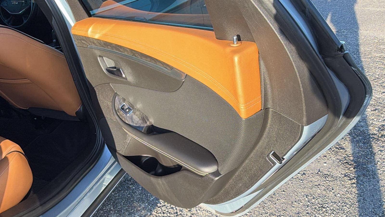 Used 2014 Chevrolet Impala LTZ FWD image 19