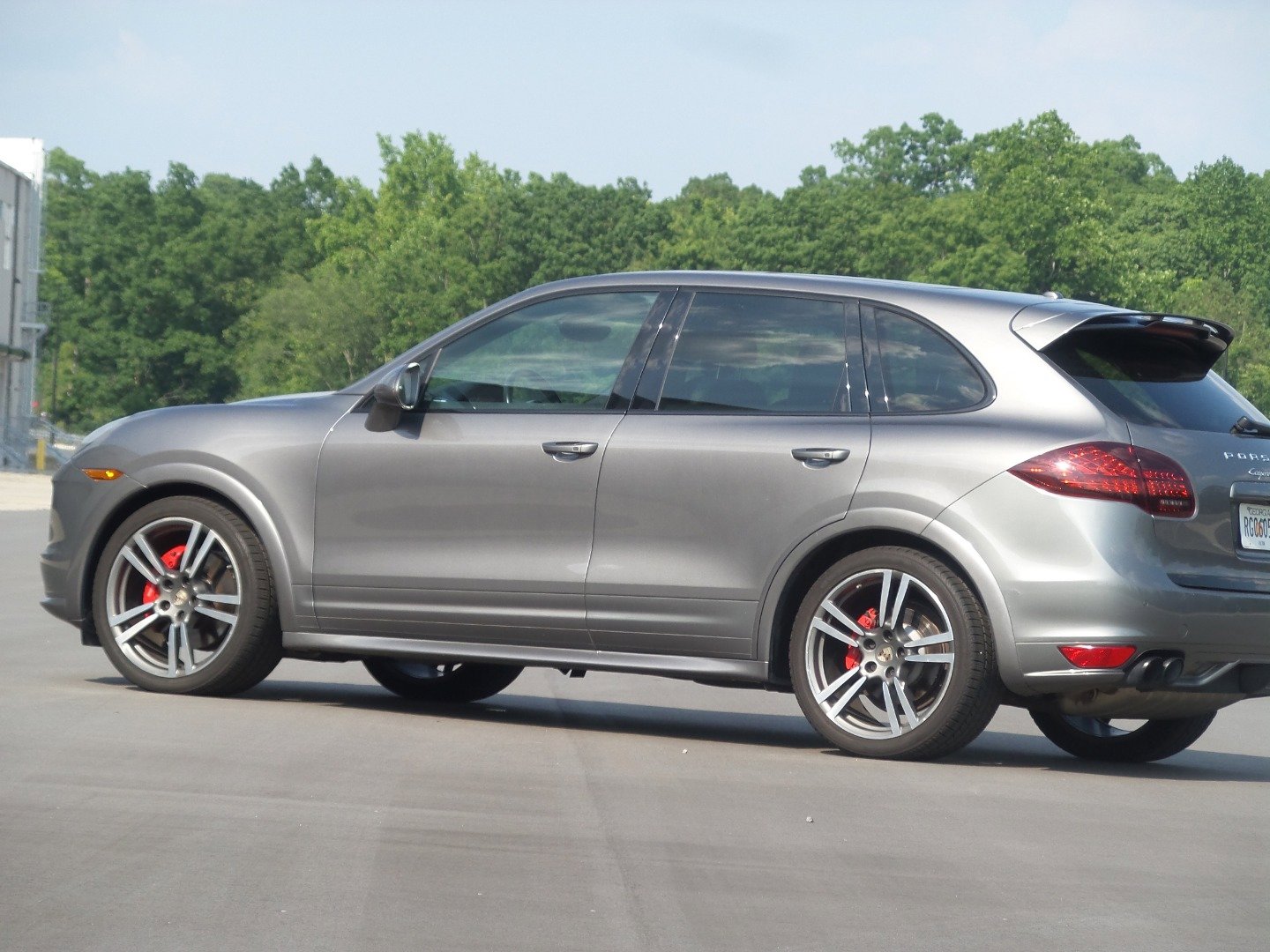 Used 2013 Porsche Cayenne GTS image 4
