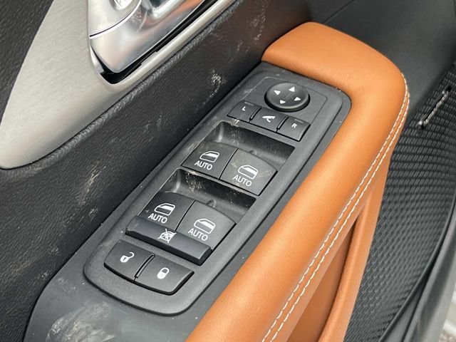 New 2026 Chrysler Pacifica Pinnacle FWD image 23