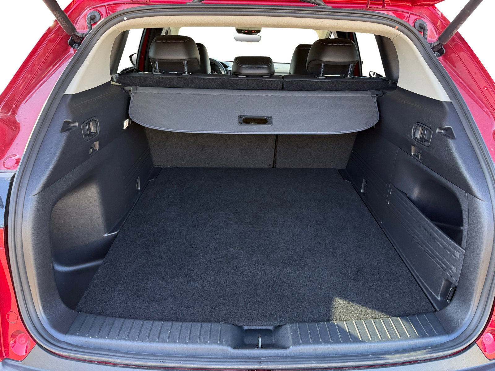 Used 2025 MAZDA CX-50 2.5 Hybrid w/ Preferred Pkg image 17