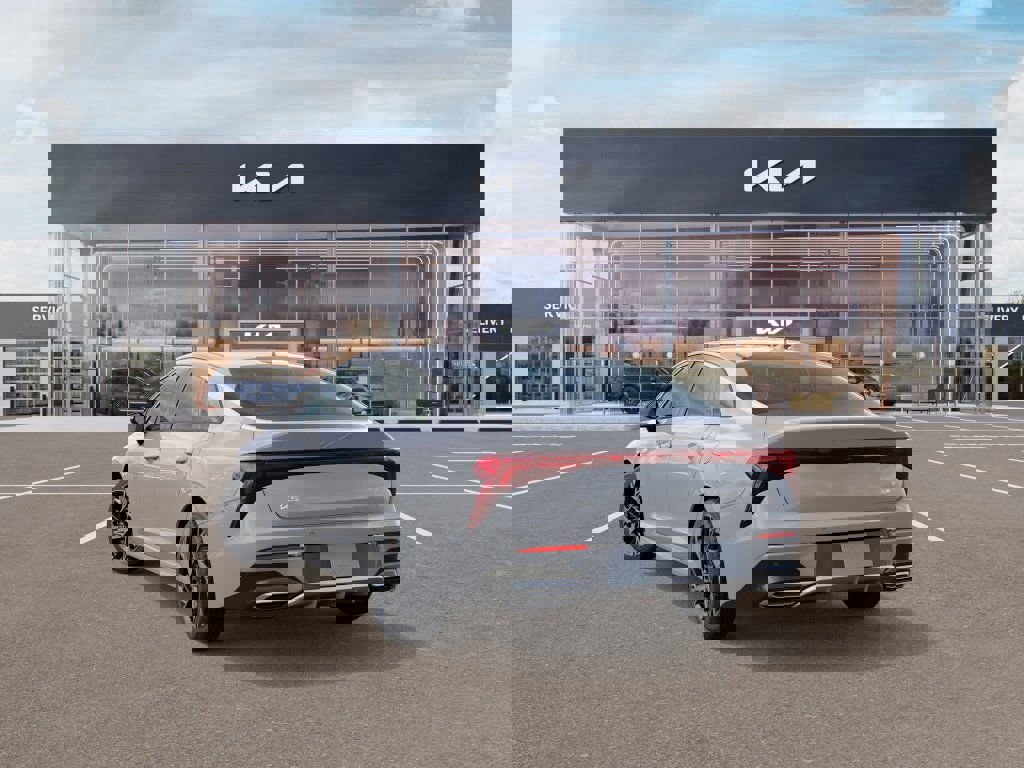 New 2026 Kia K5 GT-Line image 4