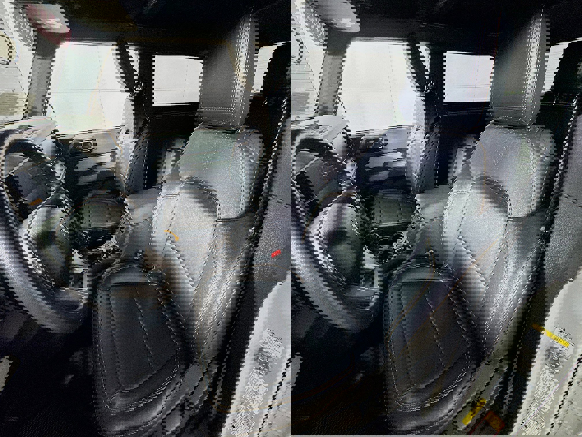 Used 2022 Ford Bronco Badlands image 13