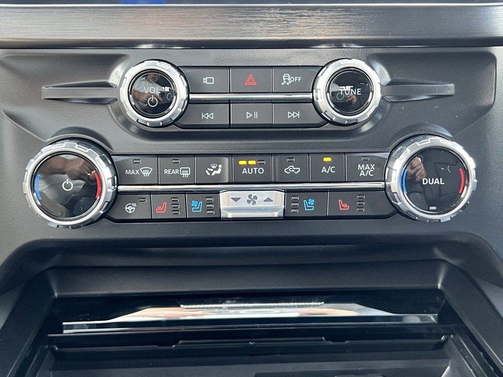 New 2026 Ford F250 Lariat image 33