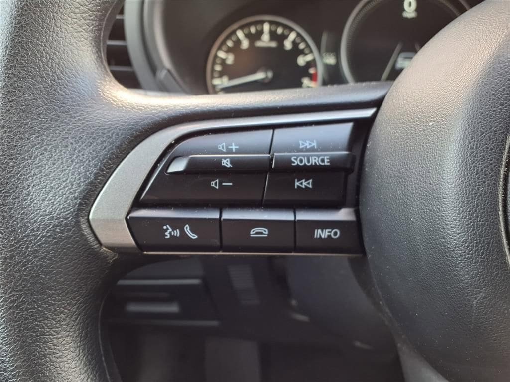 Certified 2025 MAZDA MAZDA3 s FWD image 17