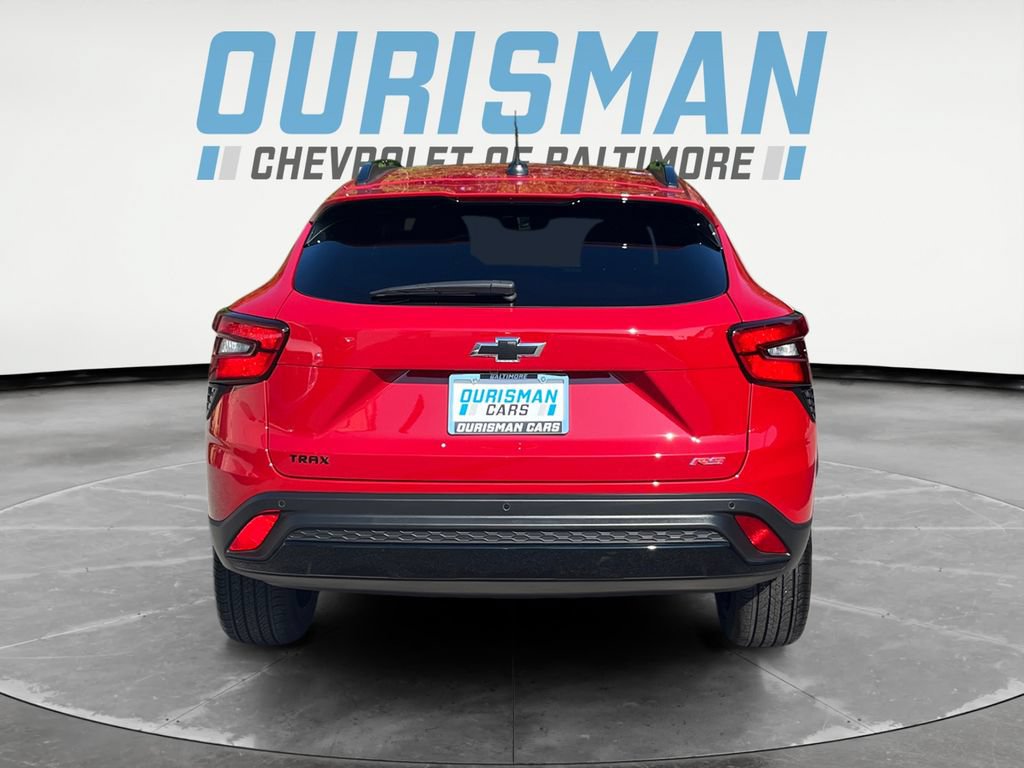 Used 2026 Chevrolet Trax RS w/ Driver Confidence Package FWD image 5