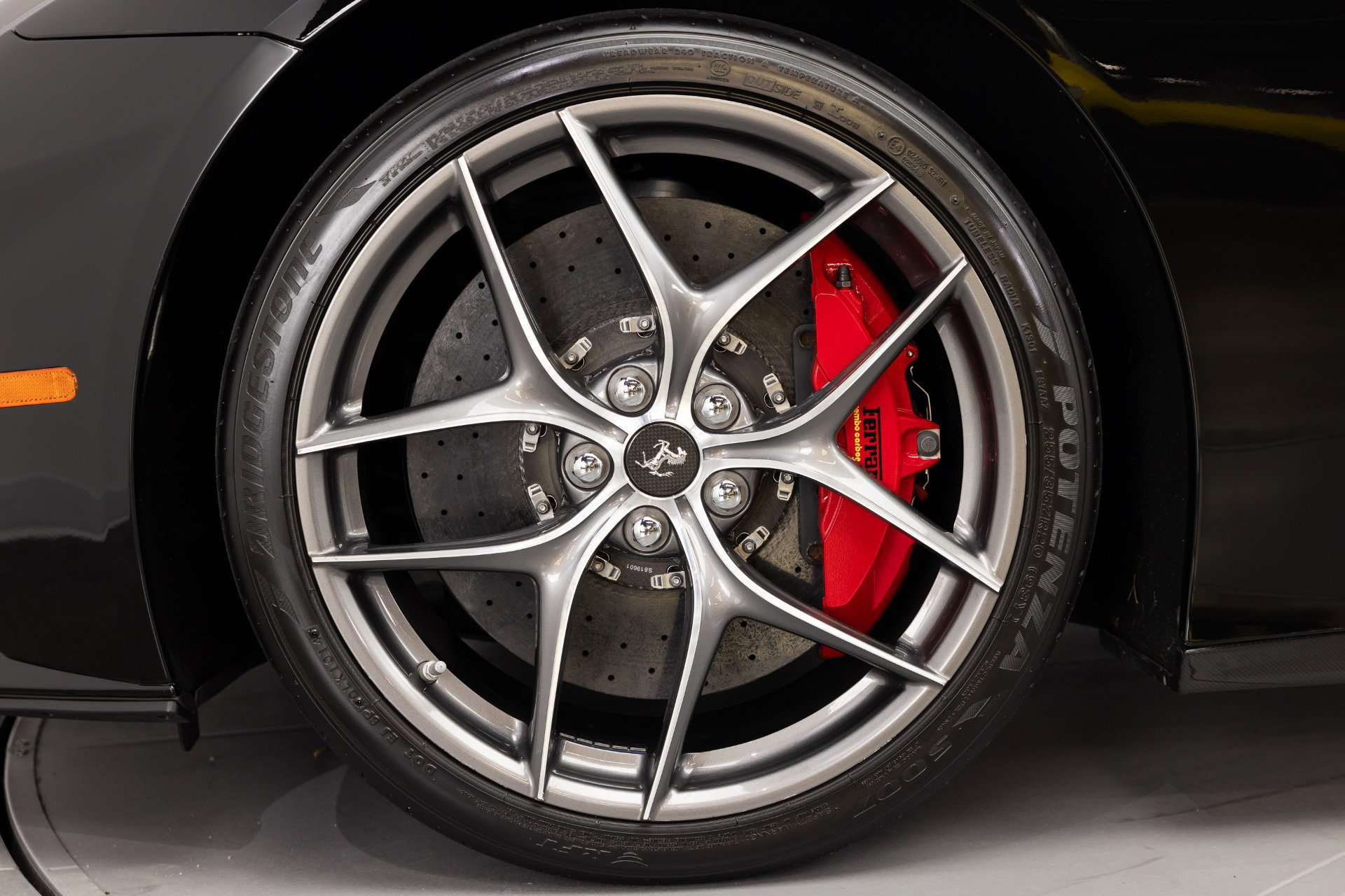 Certified 2014 Ferrari F12 Berlinetta RWD image 13