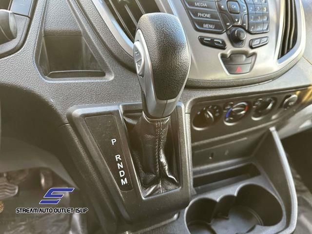 Used 2017 Ford Transit 350 XLT image 32
