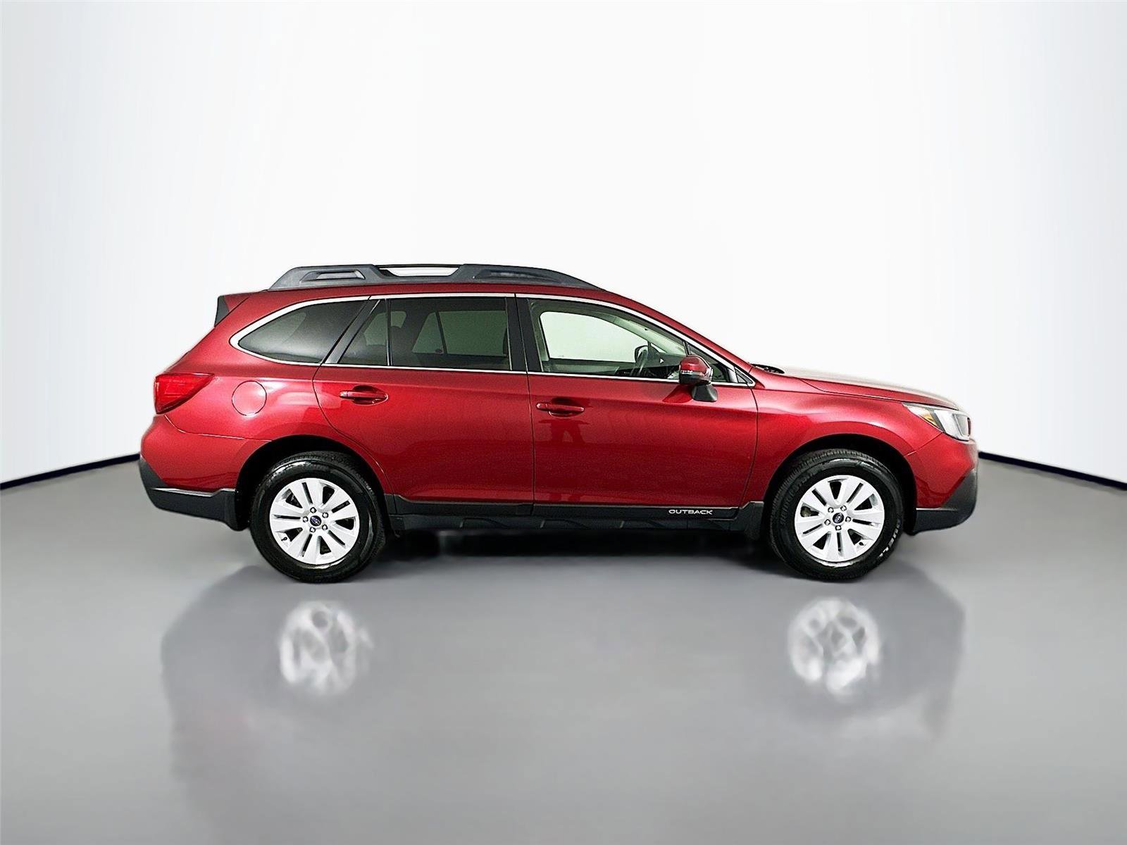 Used 2019 Subaru Outback 2.5i Premium w/ Popular Package #2 image 17