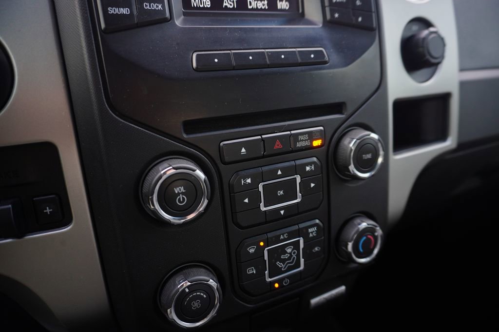 Used 2014 Ford F150 XLT w/ Equipment Group 302A Luxury image 17