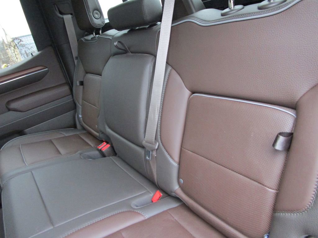 Used 2023 GMC Sierra 1500 Denali w/ Denali Reserve Package image 23