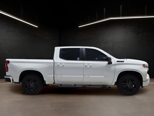 Used 2024 Chevrolet Silverado 1500 RST AWD/4WD image 8