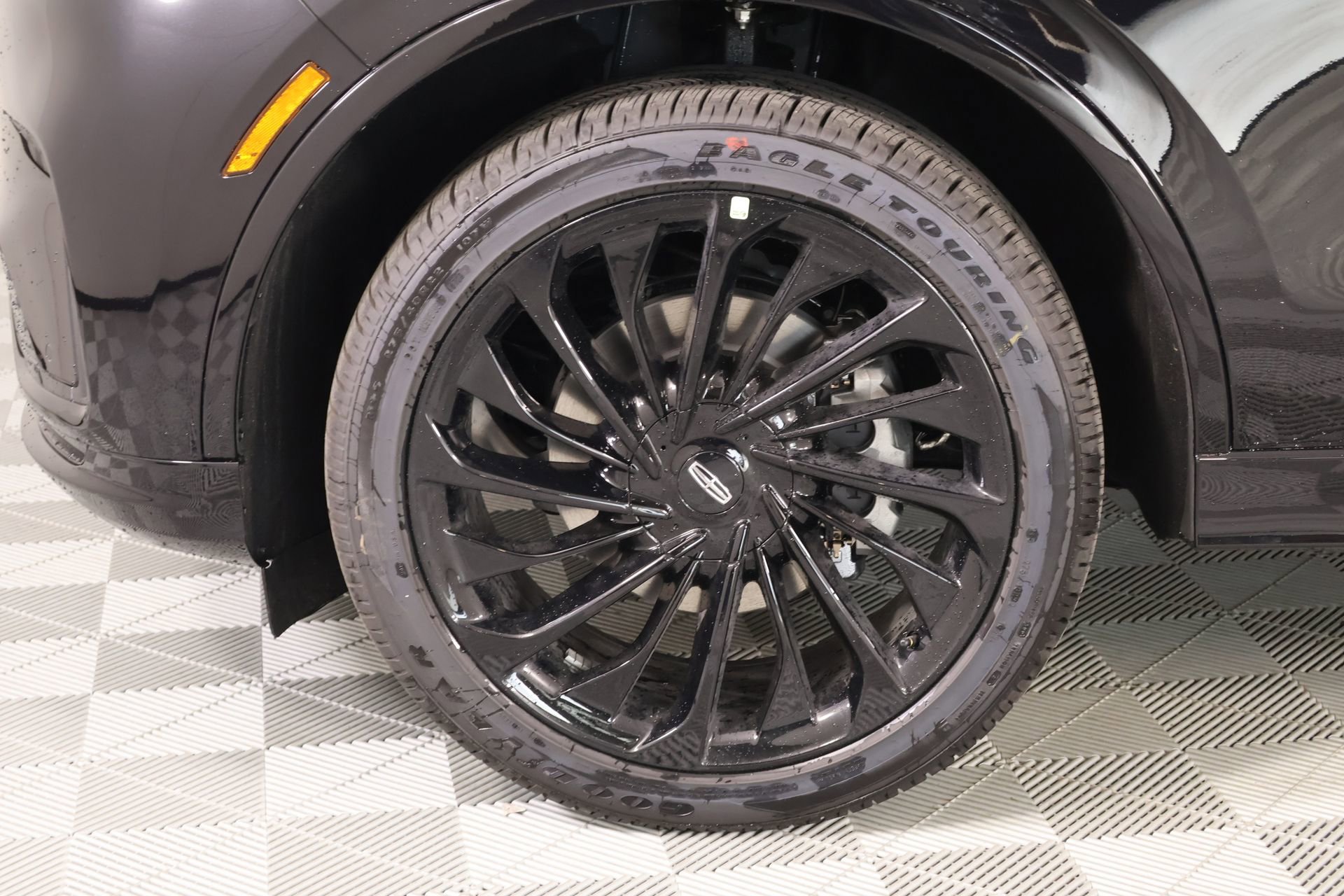 New 2026 Lincoln Aviator Reserve AWD/4WD image 19