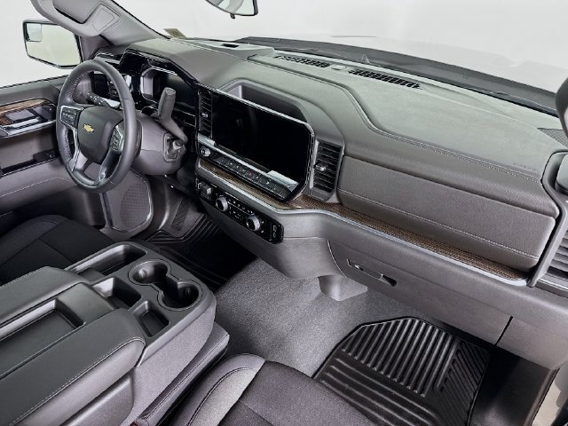 Used 2026 Chevrolet Silverado 1500 LT AWD/4WD image 30
