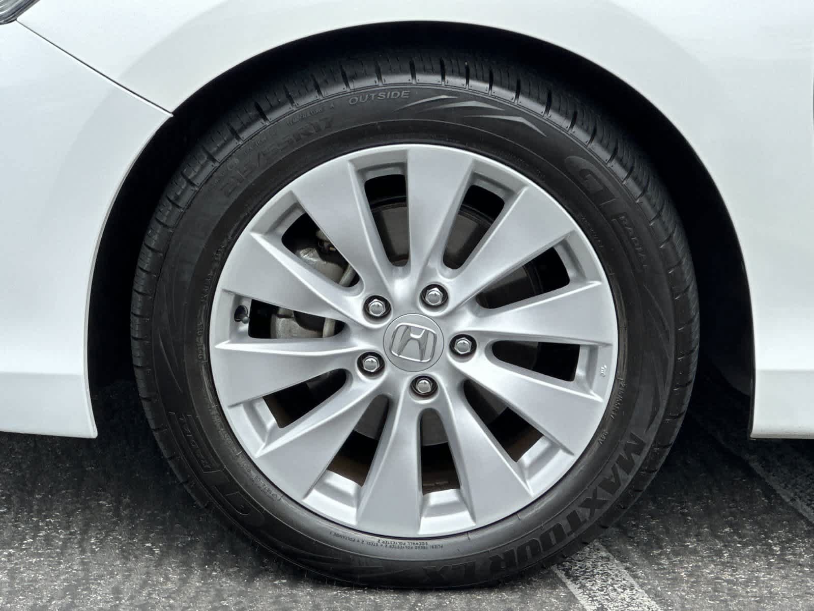 Used 2015 Honda Accord EX-L image 25