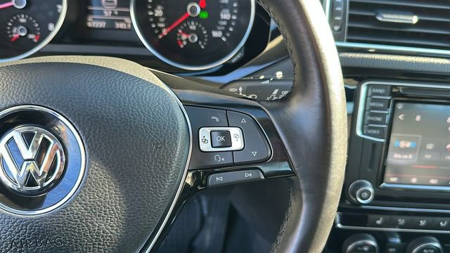 Used 2017 Volkswagen Jetta SEL image 16