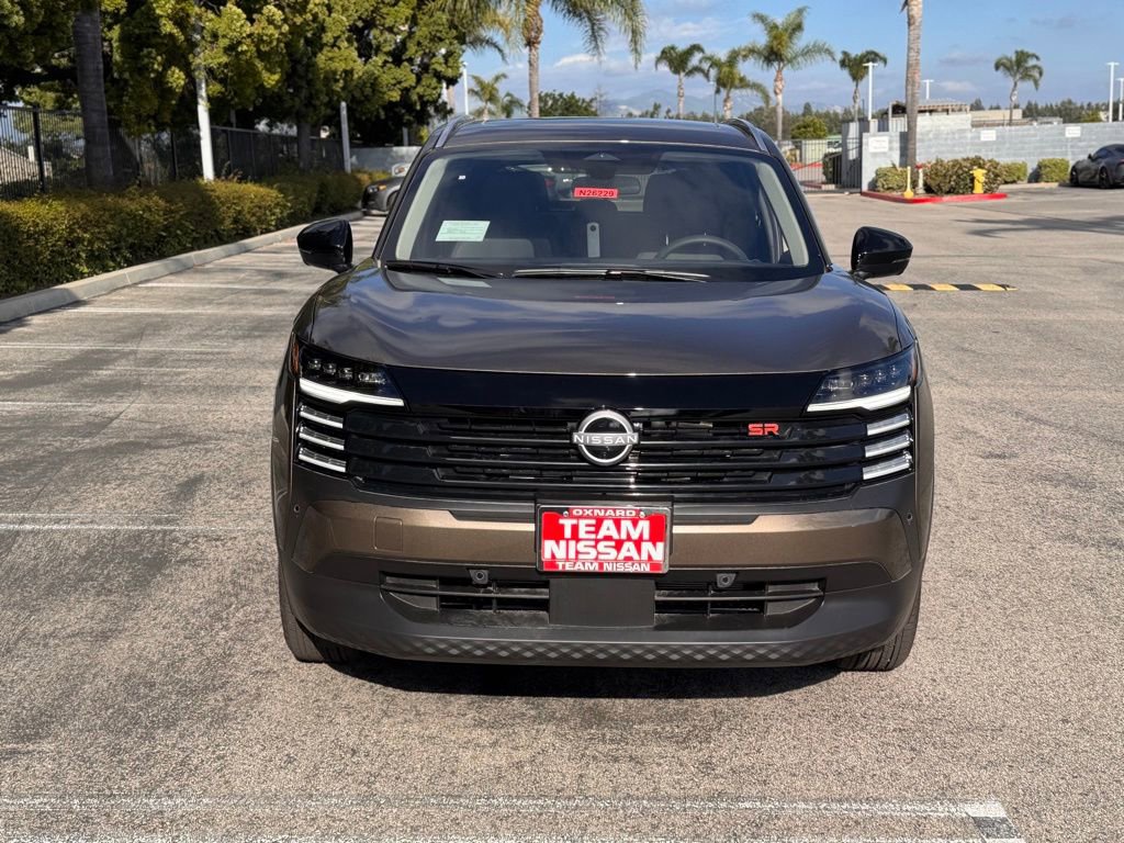 New 2026 Nissan Kicks SR w/ SR Premium Package FWD image 3