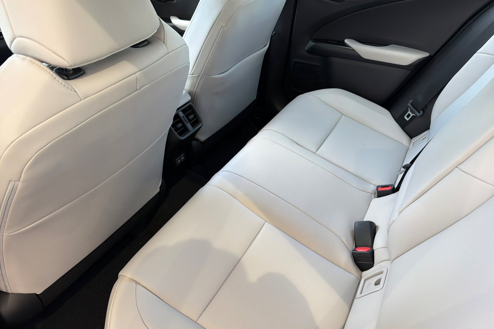 New 2026 Lexus UX 300h FWD w/ Accessory Package (Z2) image 10