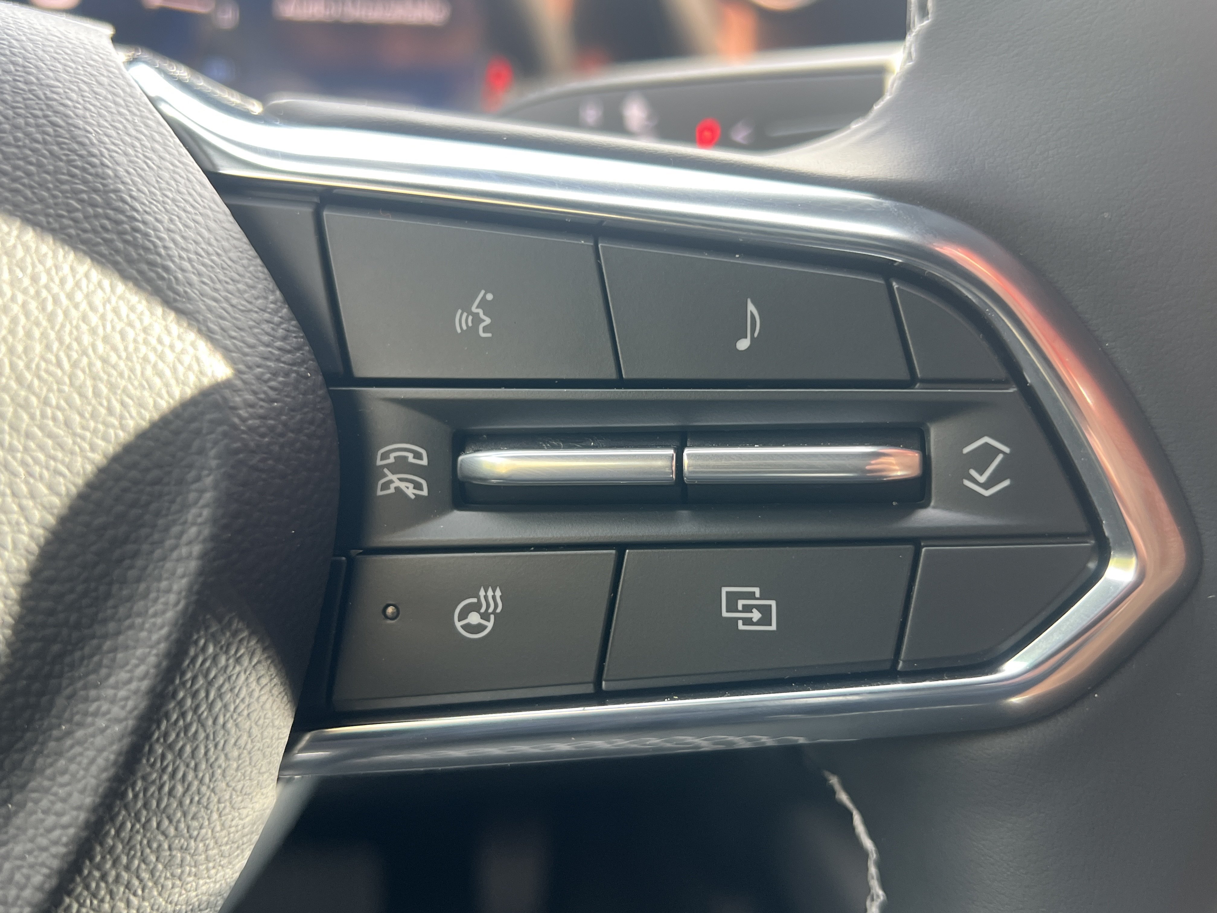 New 2026 Chevrolet Equinox EV LT AWD/4WD image 22