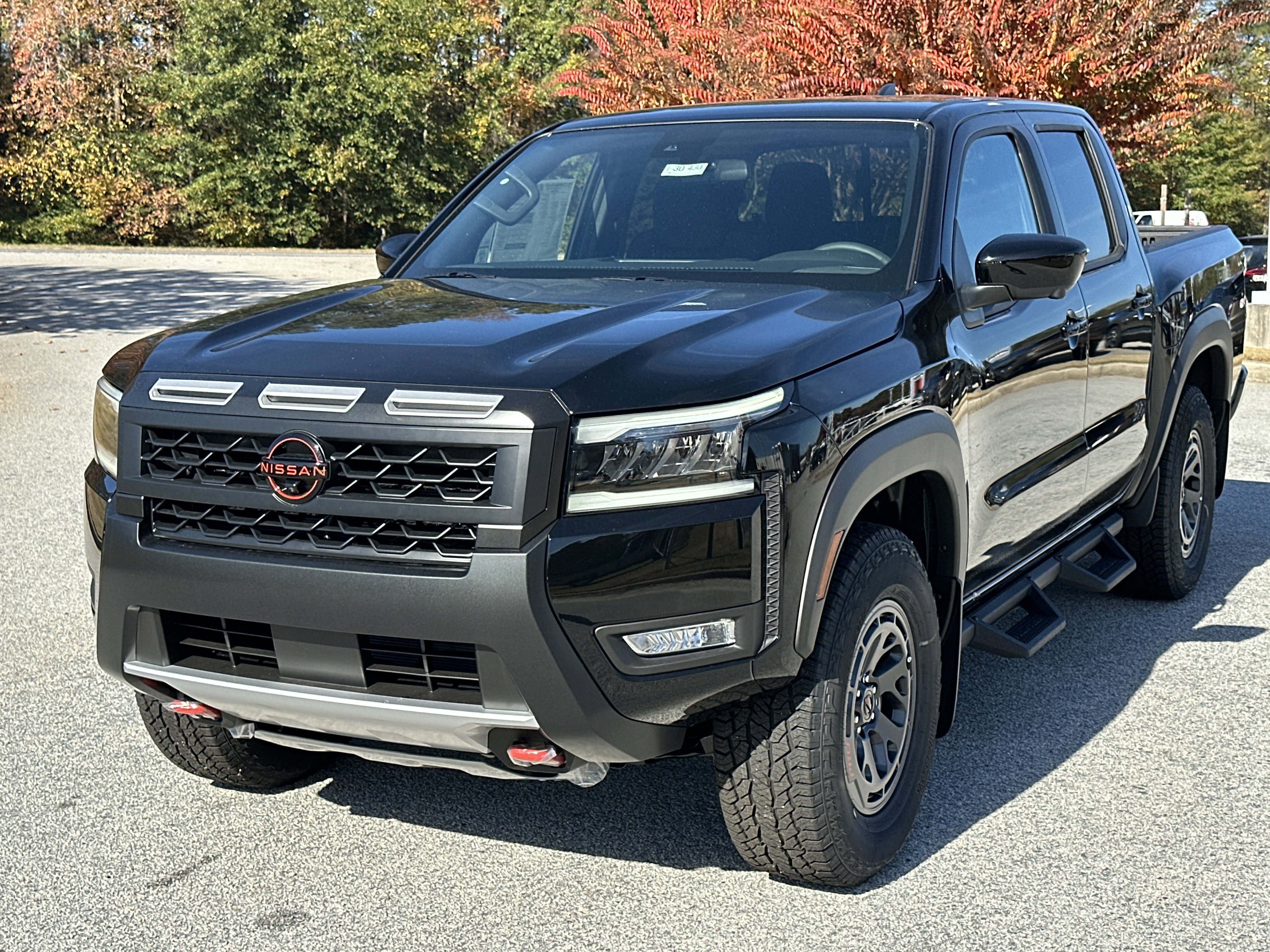 New 2026 Nissan Frontier PRO-4X w/ Pro-4x Convenience Package