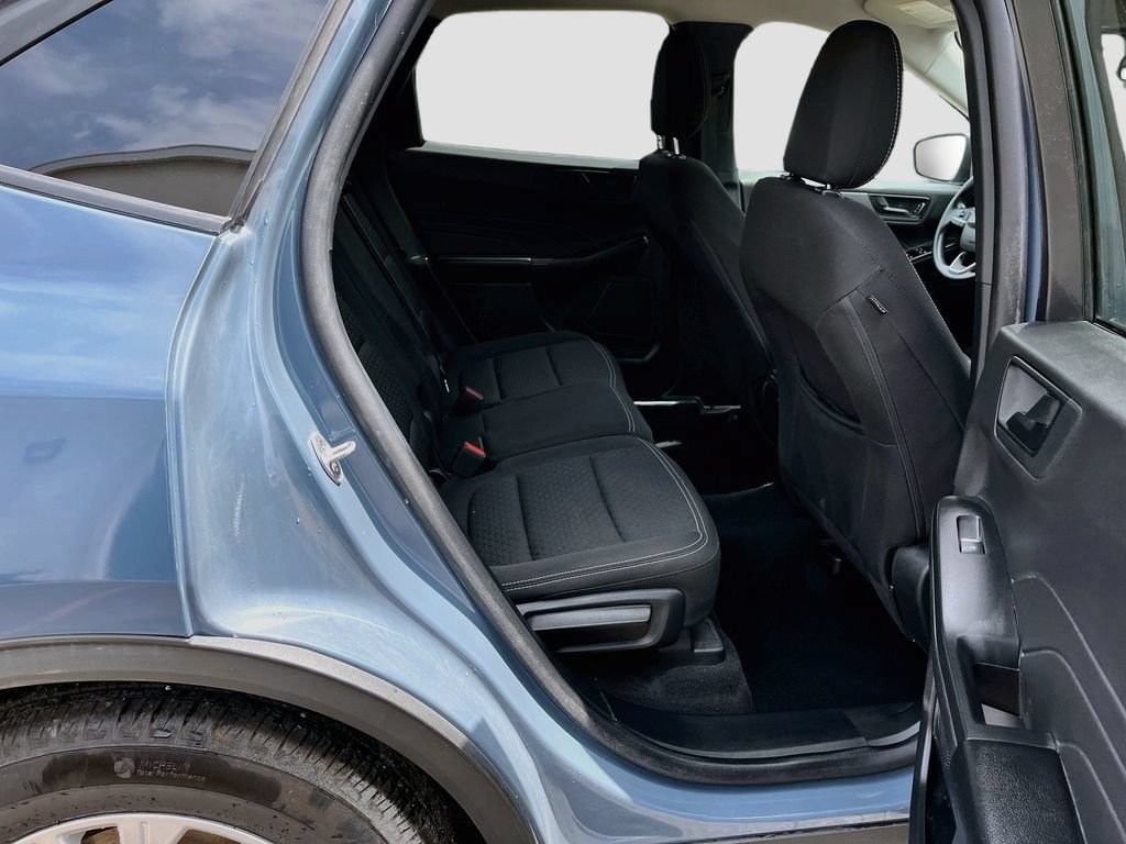 Used 2025 Ford Escape Active FWD image 26
