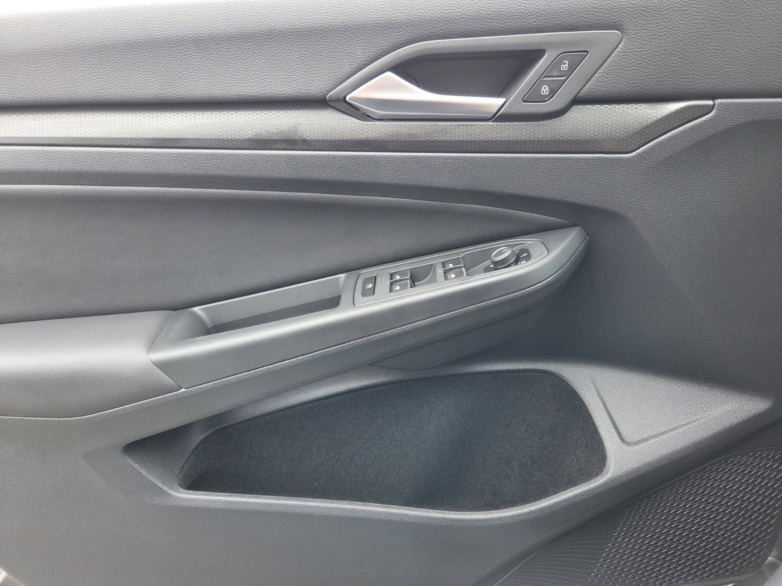 Used 2024 Volkswagen GTI Autobahn image 21