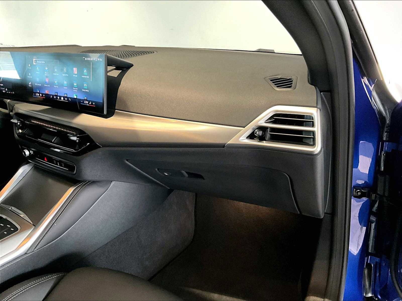 Used 2025 BMW 430i xDrive w/ M Sport Package image 23