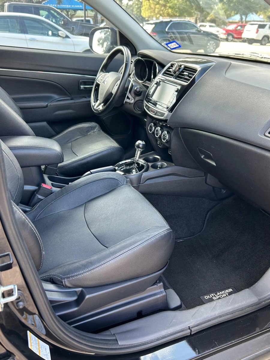 Used 2016 Mitsubishi Outlander Sport SEL image 20