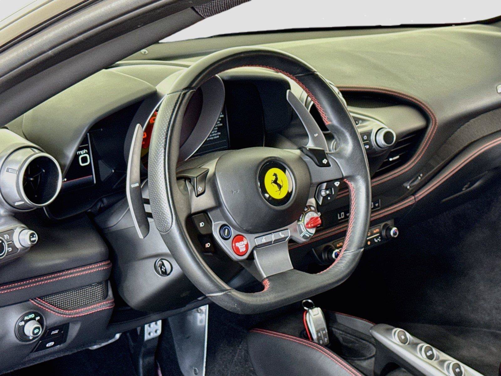 Used 2021 Ferrari F8 Tributo RWD image 15
