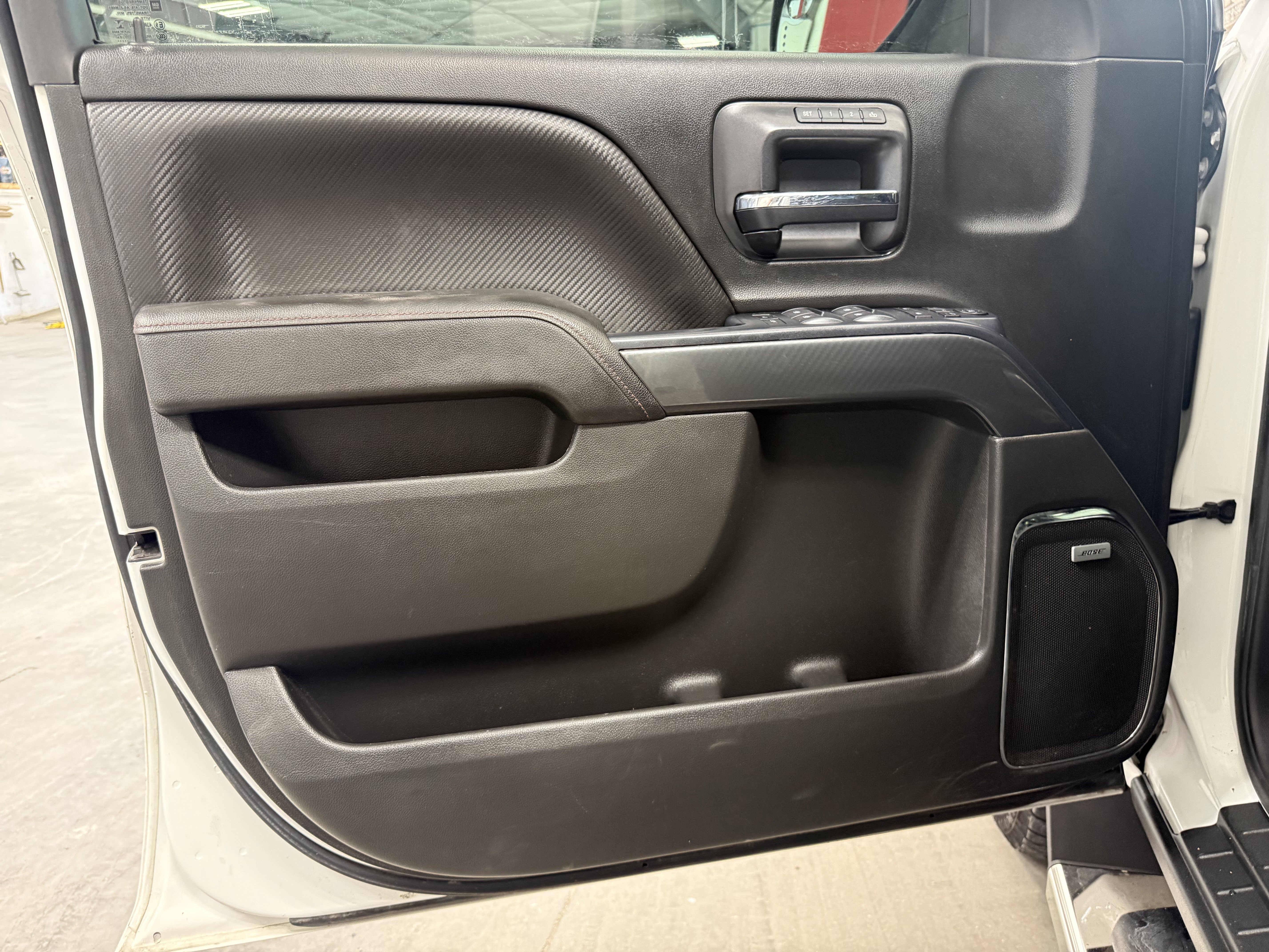 Used 2014 GMC Sierra 1500 SLT w/ All-Terrain Package image 17