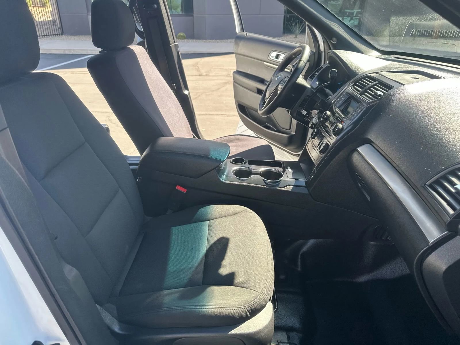 Used 2016 Ford Explorer 4WD Police Interceptor image 18