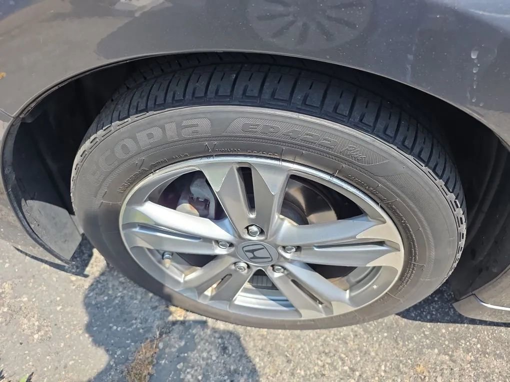 Used 2013 Honda CR-Z EX image 46