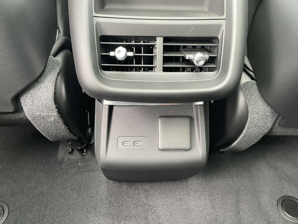 New 2025 Cadillac Lyriq Sport image 14