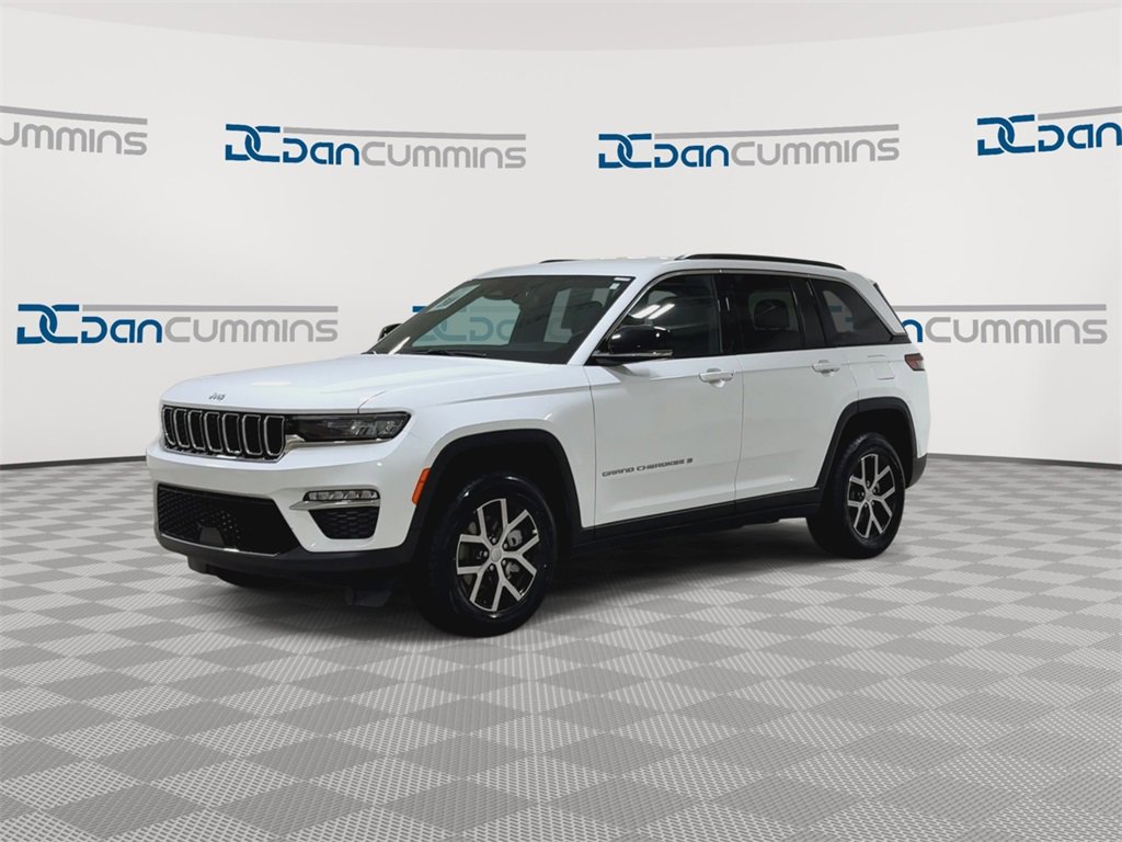 Used 2024 Jeep Grand Cherokee Limited image 4