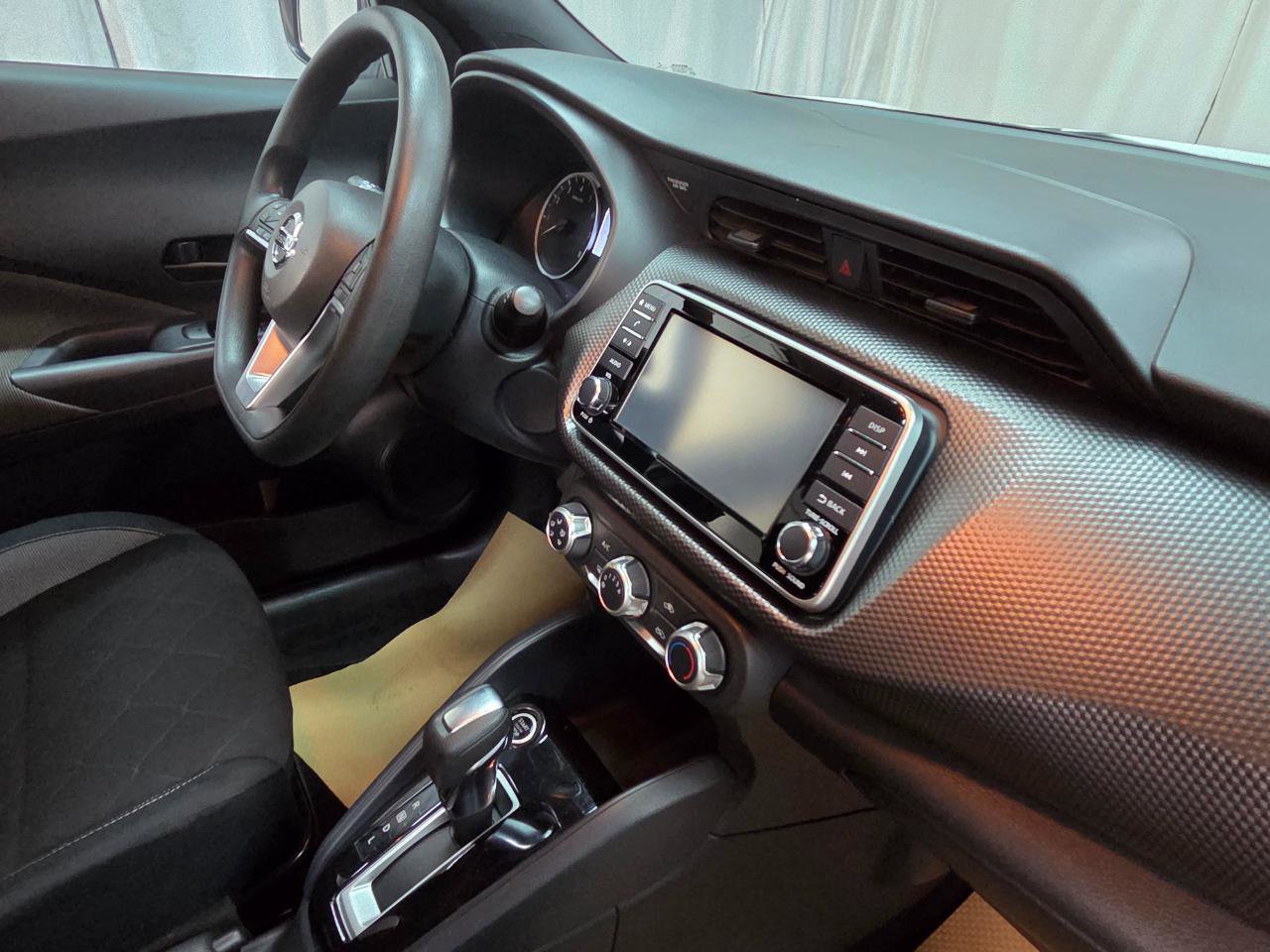 Used 2020 Nissan Kicks S FWD image 22