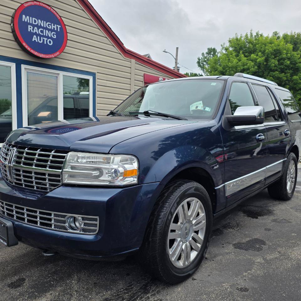 Used 2014 Lincoln Navigator 4WD image 5