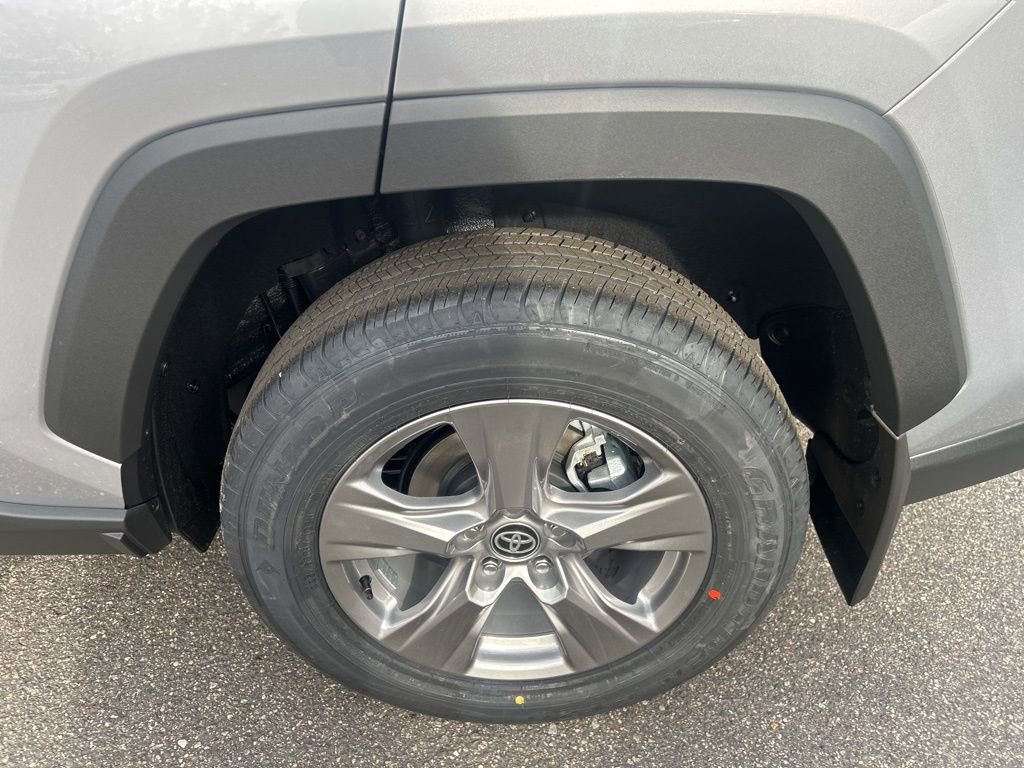 New 2025 Toyota RAV4 XLE image 14