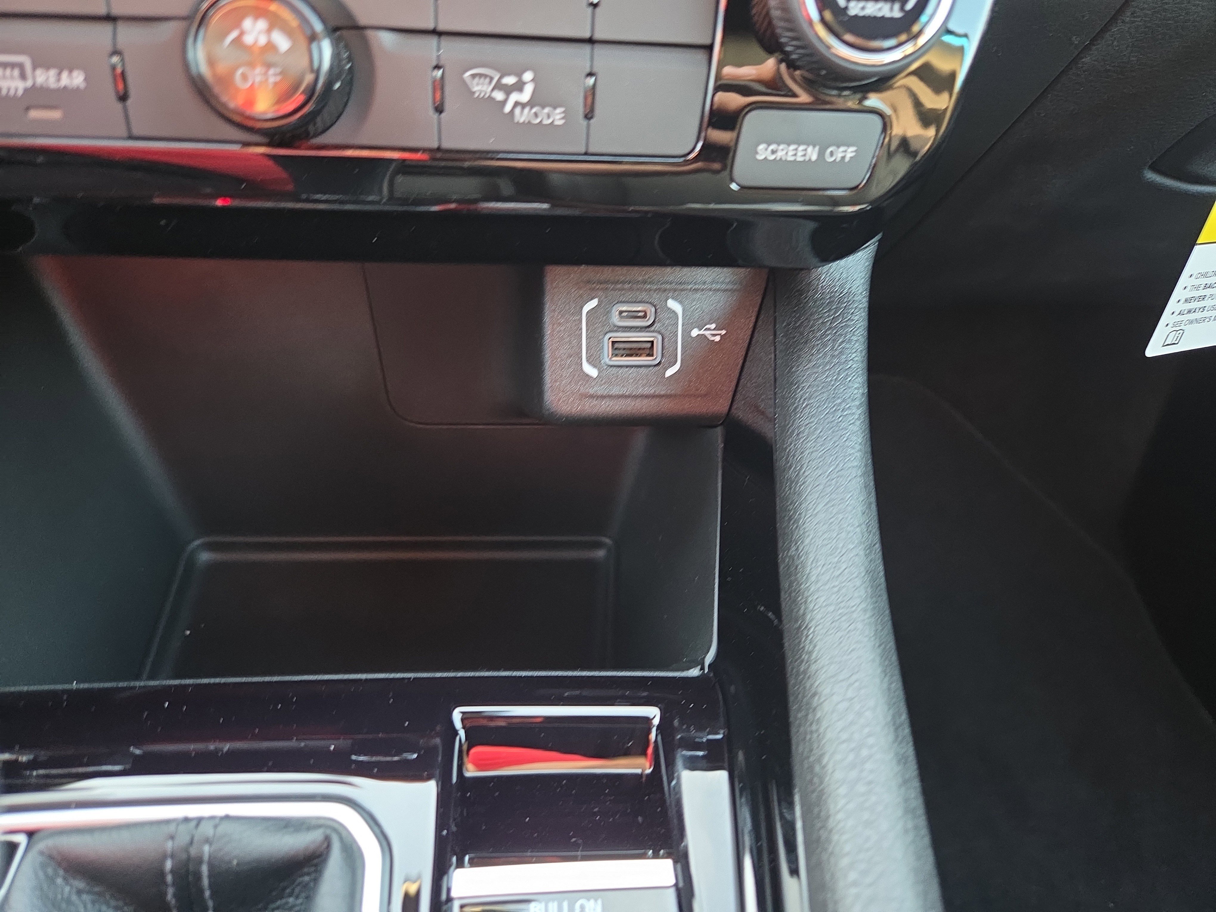 New 2026 Jeep Compass Latitude image 12