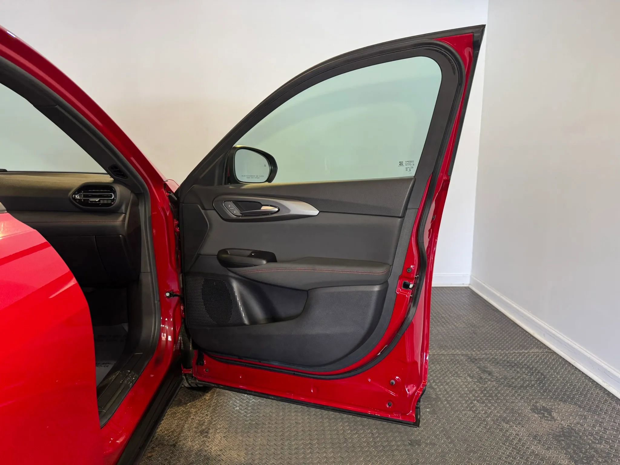 Used 2024 Dodge Hornet R/T image 23