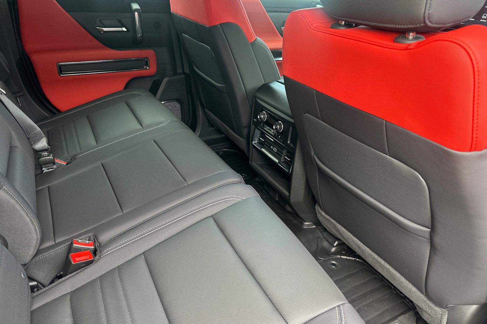 Used 2026 GMC Hummer EV 3X w/ Carbon Fiber Edition Package AWD/4WD image 17