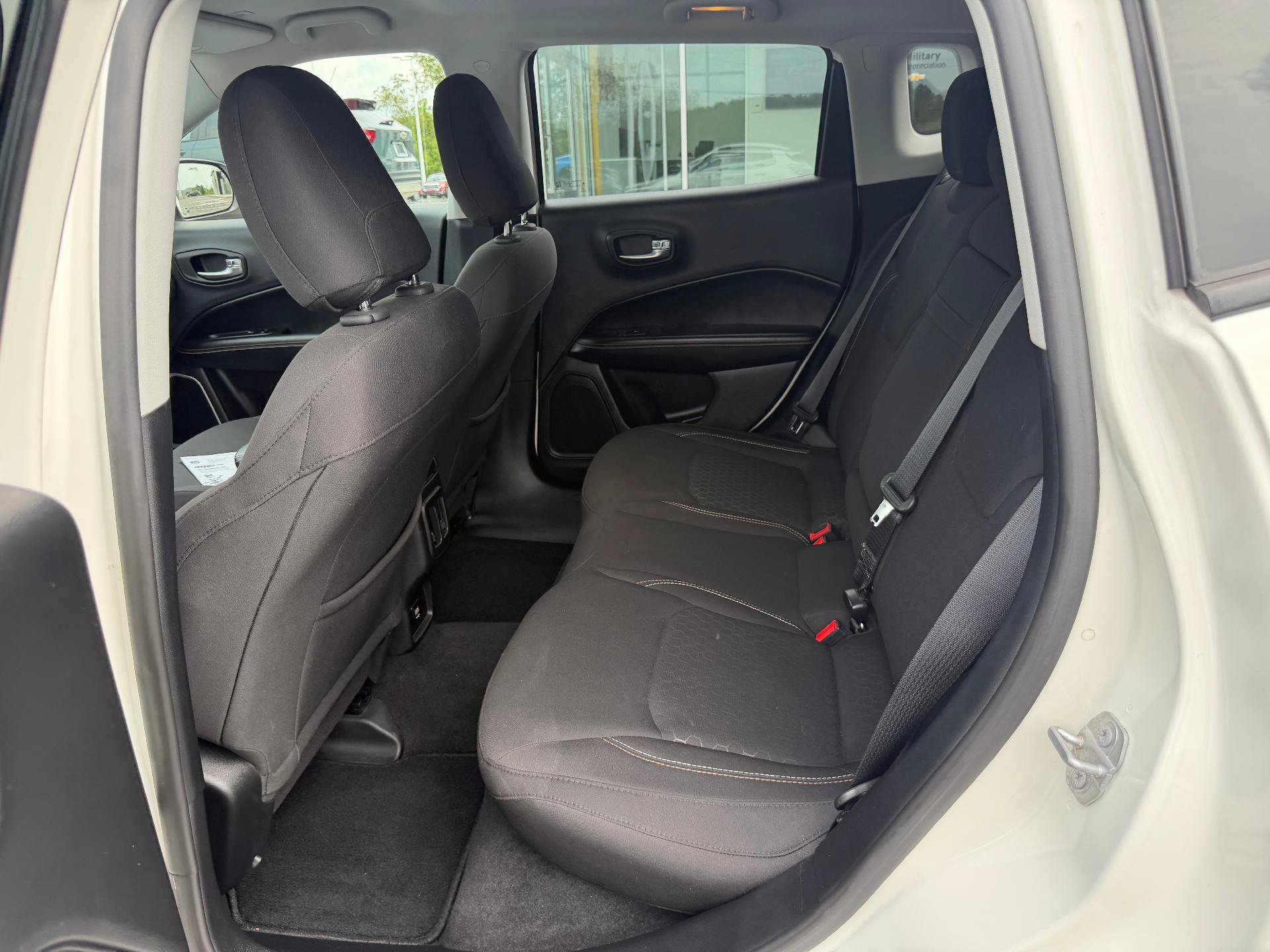 Used 2017 Jeep Compass Sport AWD/4WD image 18