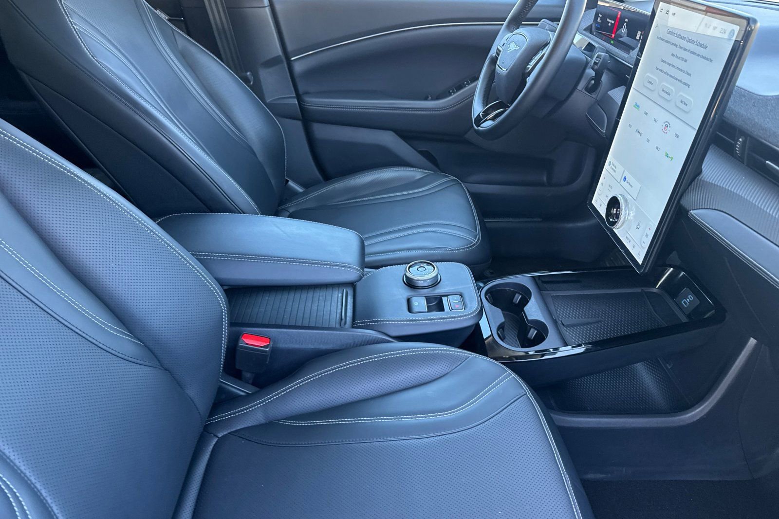 Used 2023 Ford Mustang Mach-E Premium RWD image 16