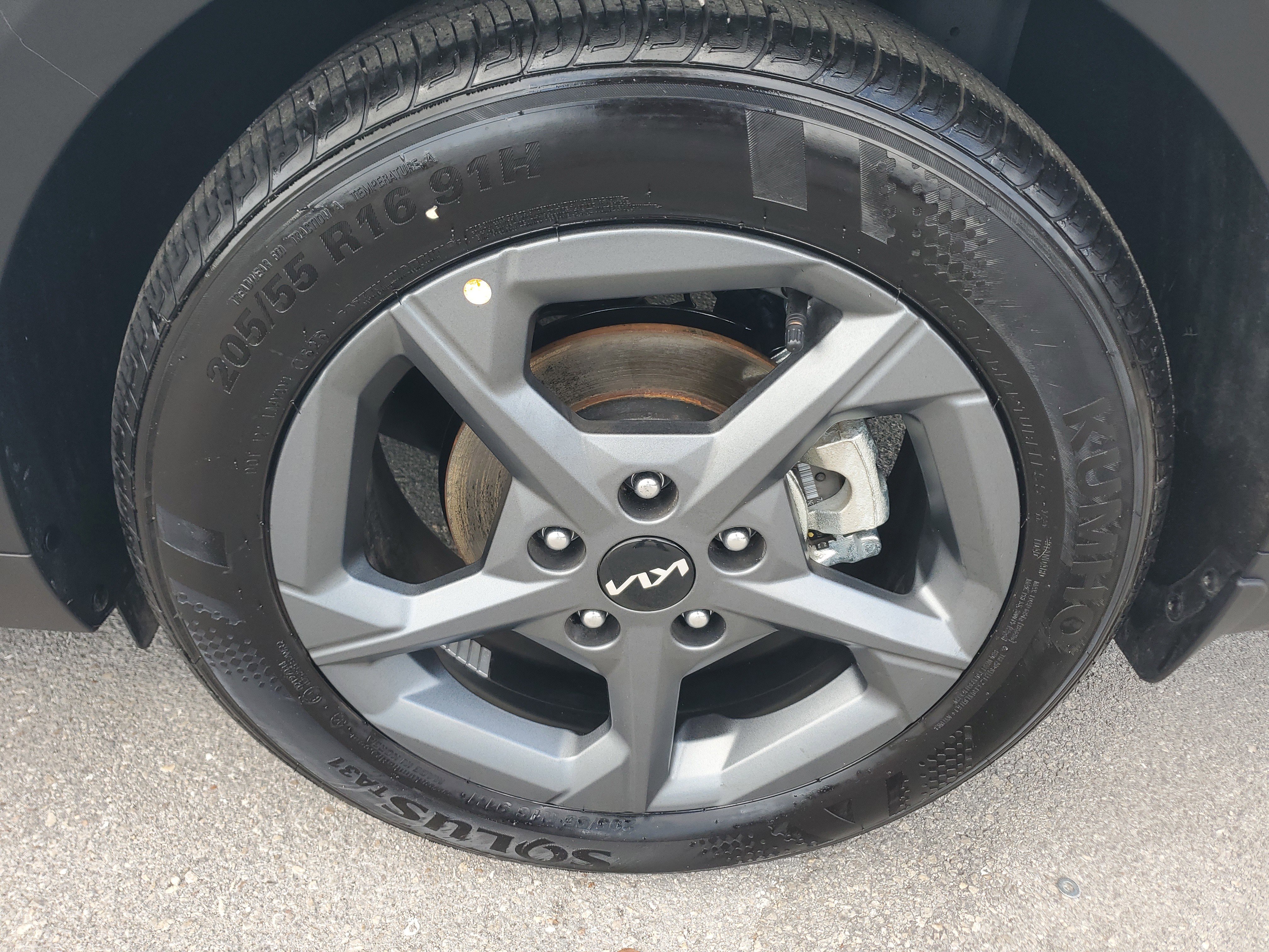 Used 2025 Kia K4 LXS FWD image 28