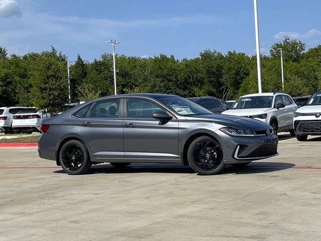 New 2026 Volkswagen Jetta SE FWD image 5