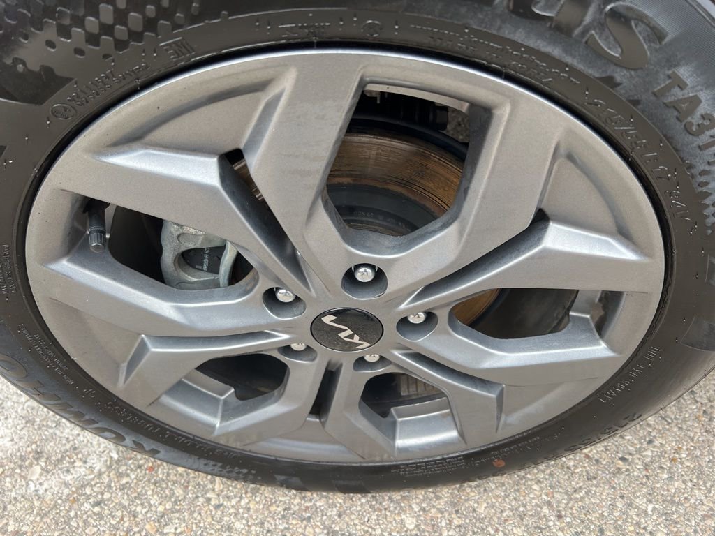 Certified 2024 Kia Seltos S AWD/4WD image 43