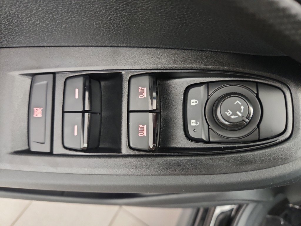 New 2026 Subaru Crosstrek 2.0i Premium AWD/4WD image 9