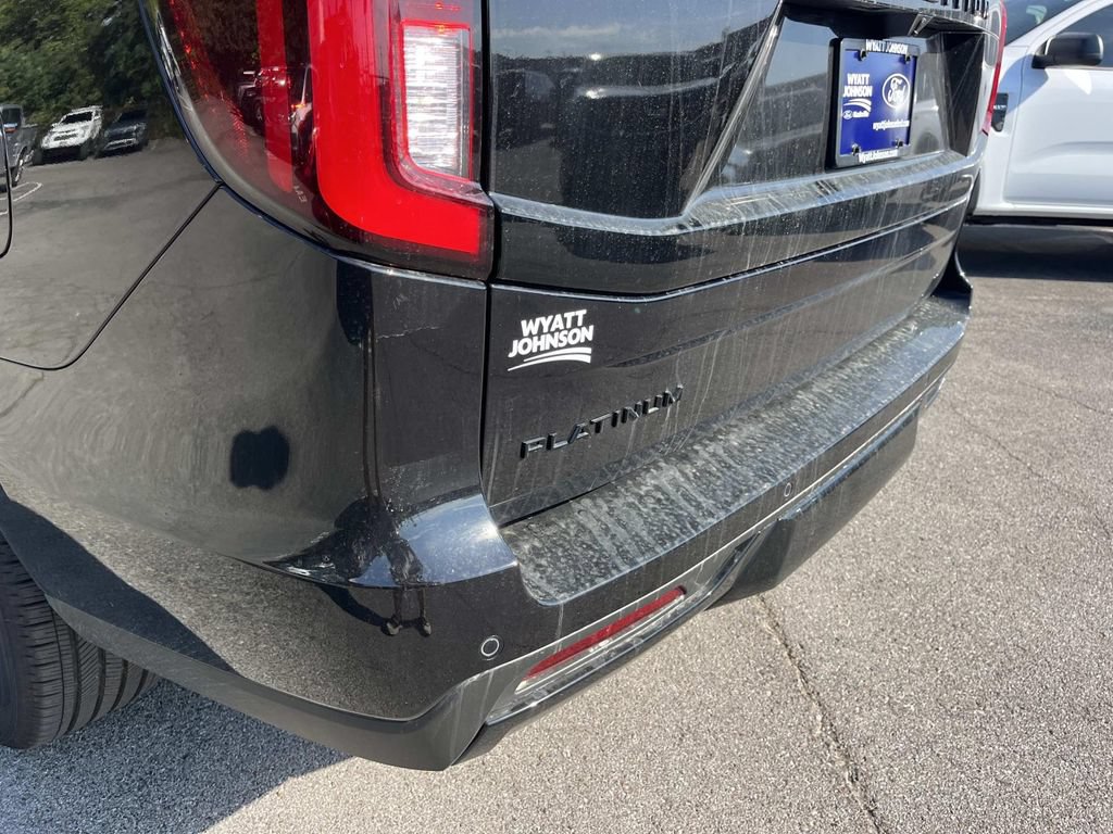 New 2027 Ford Expedition Platinum w/ Stealth Performance Package AWD/4WD image 11